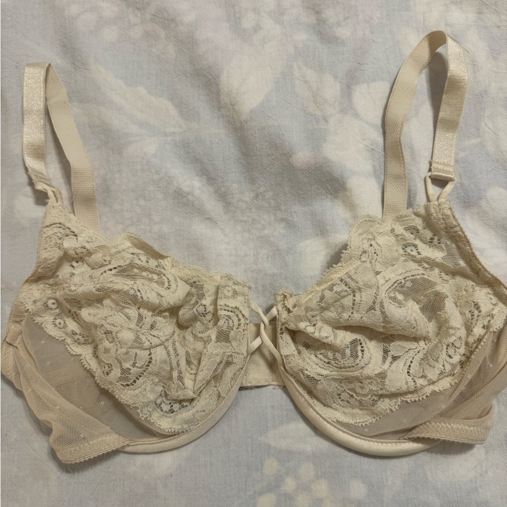 Vintage Victoria’s Secret Bra
